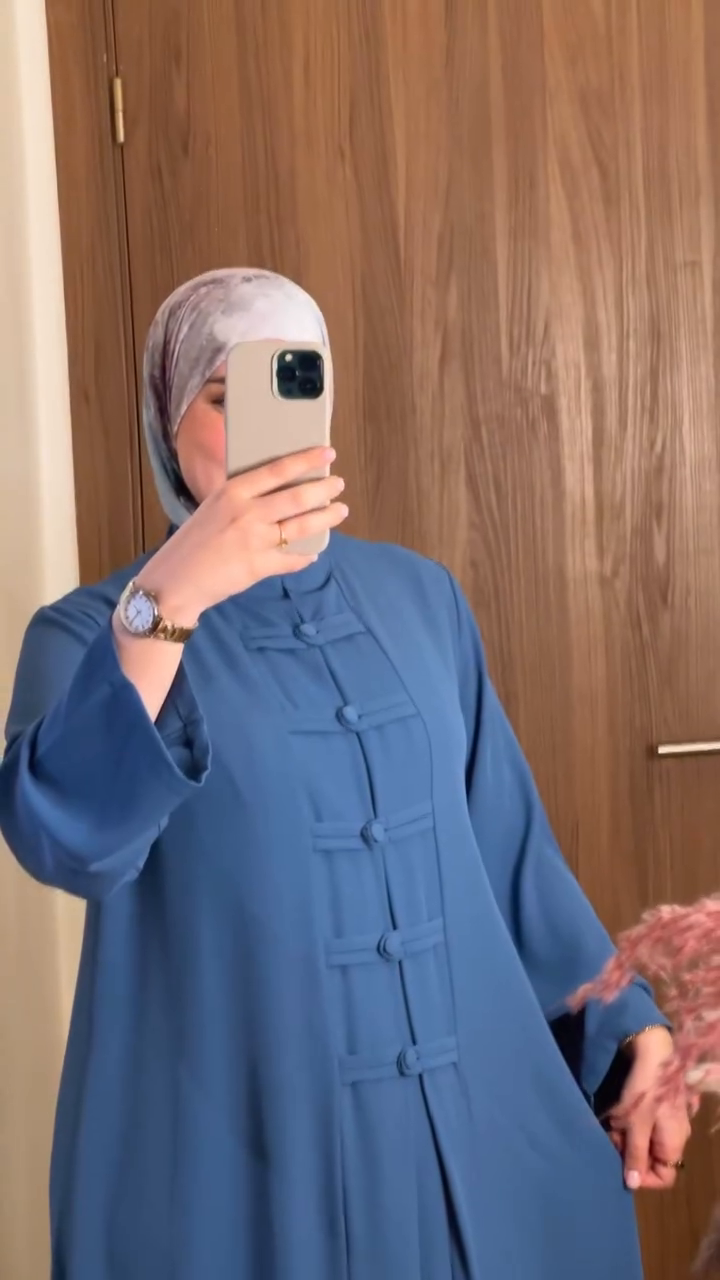 حجاب لايان 